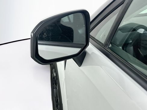 Used 2025 Hyundai Santa Fe SEL AWD/4WD image 16