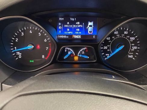 Used 2015 Ford Focus SE w/ SE Sport Package FWD image 25