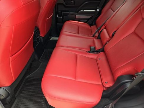 Used 2025 Toyota 4Runner SR5 RWD image 26