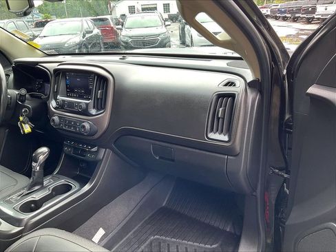 Used 2022 GMC Canyon AT4 w/ Trailering Package AWD/4WD image 13