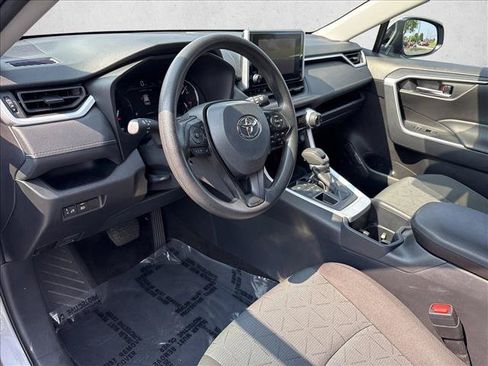 Certified 2025 Toyota RAV4 XLE AWD/4WD image 9