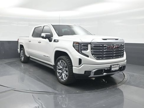 Used 2025 GMC Sierra 1500 Denali AWD/4WD image 8