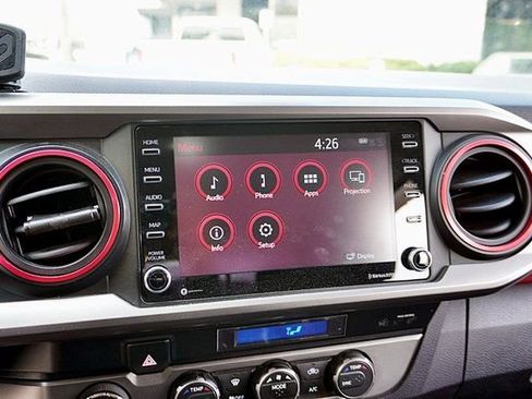 Used 2022 Toyota Tacoma SR5 image 24