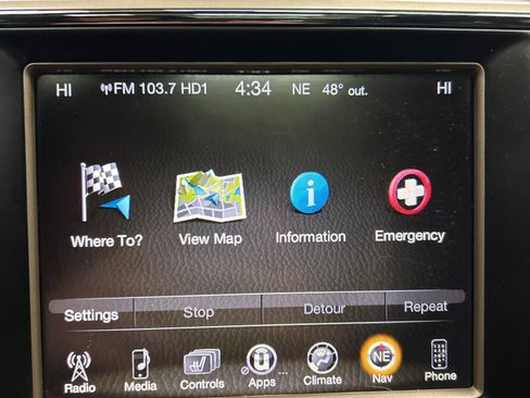 Used 2017 Jeep Grand Cherokee Overland image 19