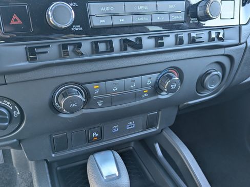 New 2026 Nissan Frontier SV w/ Tow Package image 17