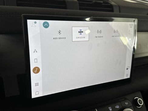 Certified 2025 Land Rover Defender 110 S image 19