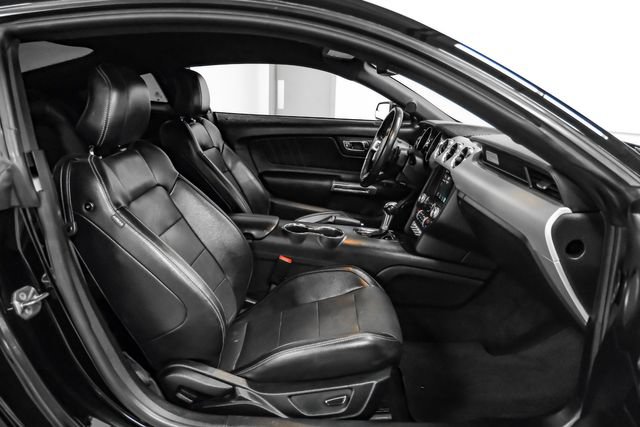 Used 2017 Ford Mustang GT Premium RWD image 33