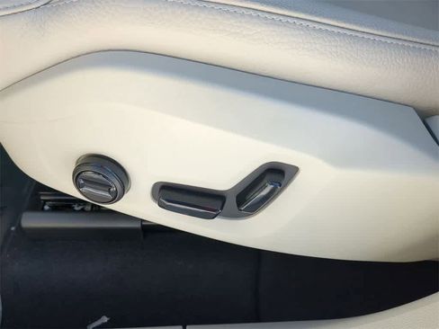 Used 2025 Volvo XC60 T8 Core w/ Protection Package Premier image 16