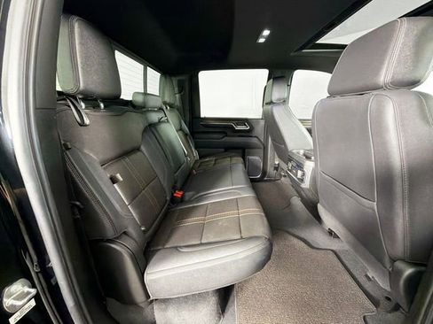 Used 2024 Chevrolet Silverado 3500 High Country w/ Technology Package image 27