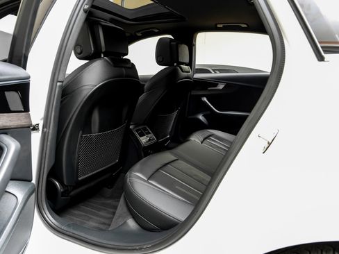 Used 2023 Audi A4 2.0T Premium w/ Convenience Package image 42