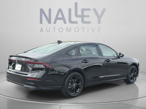 Certified 2025 Honda Accord SE image 5