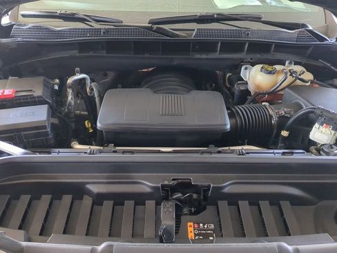 Used 2022 GMC Sierra 1500 AT4X image 32