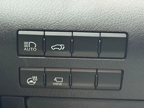 Used 2021 Lexus RX 350L FWD w/ Premium Package image 39