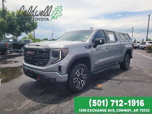 Used 2023 GMC Sierra 1500 AT4 w/ Technology Package AWD/4WD image 1