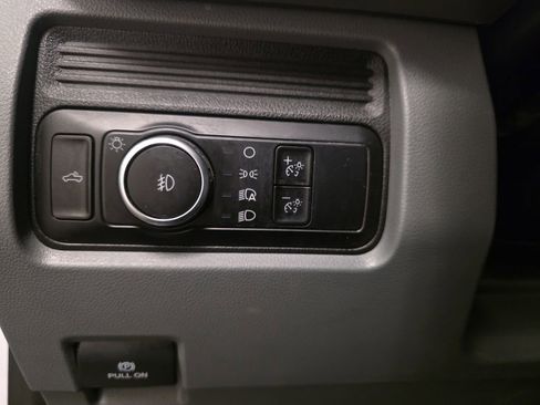 Used 2023 Ford F350 XLT AWD/4WD image 15