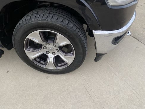 Used 2019 RAM 1500 Laramie image 4