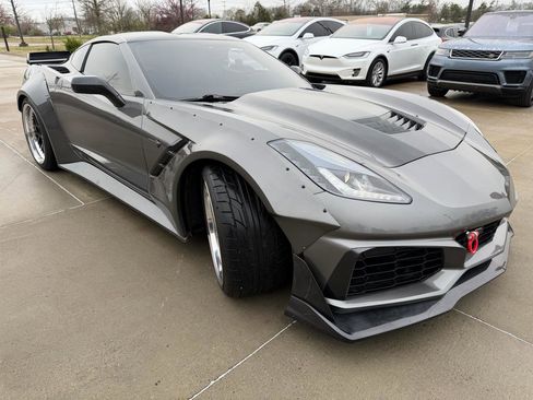 Used 2016 Chevrolet Corvette Stingray Coupe w/ 3LT Preferred Equipment Group image 19