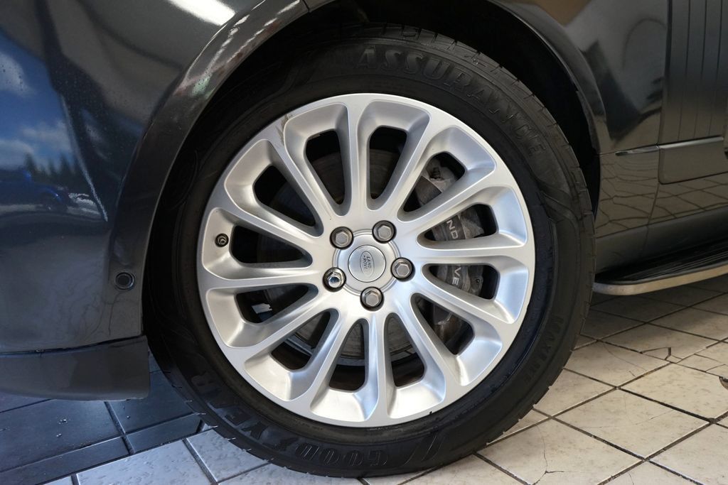 Used 2019 Land Rover Range Rover HSE AWD/4WD image 56