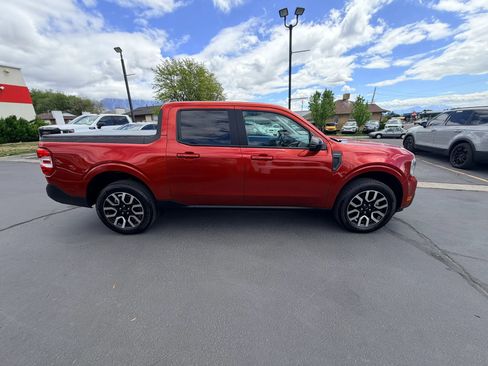 Used 2024 Ford Maverick Lariat FWD image 3