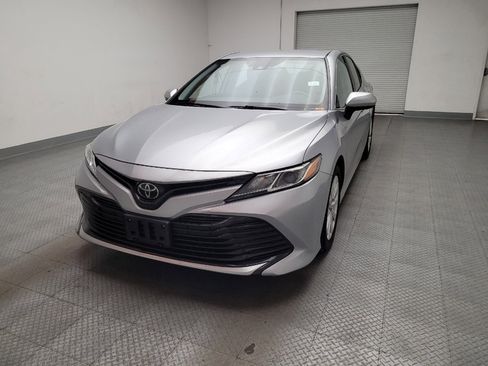 Used 2019 Toyota Camry LE image 15