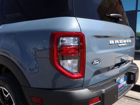 New 2026 Ford Bronco Sport Outer Banks AWD/4WD image 18