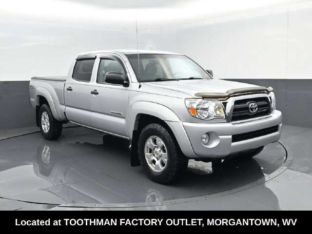 Used 2011 Toyota Tacoma 4x4 Double Cab w/ SR5 Pkg #2 image 3