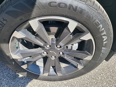 Used 2025 Chevrolet Equinox RS image 13