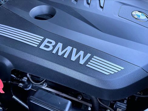 Certified 2024 BMW X5 xDrive40i w/ Premium Package AWD/4WD image 33