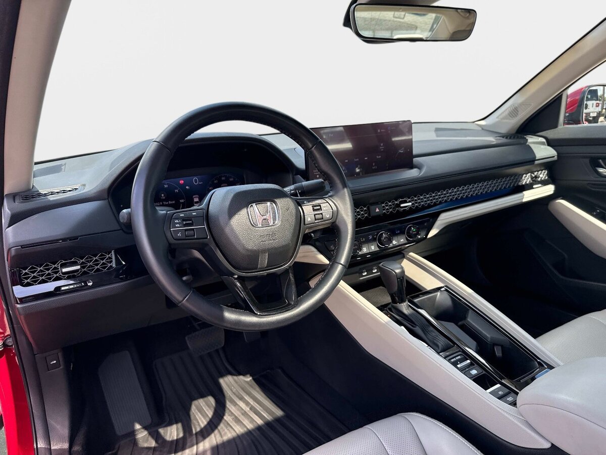 Used 2024 Honda Accord EX-L image 14