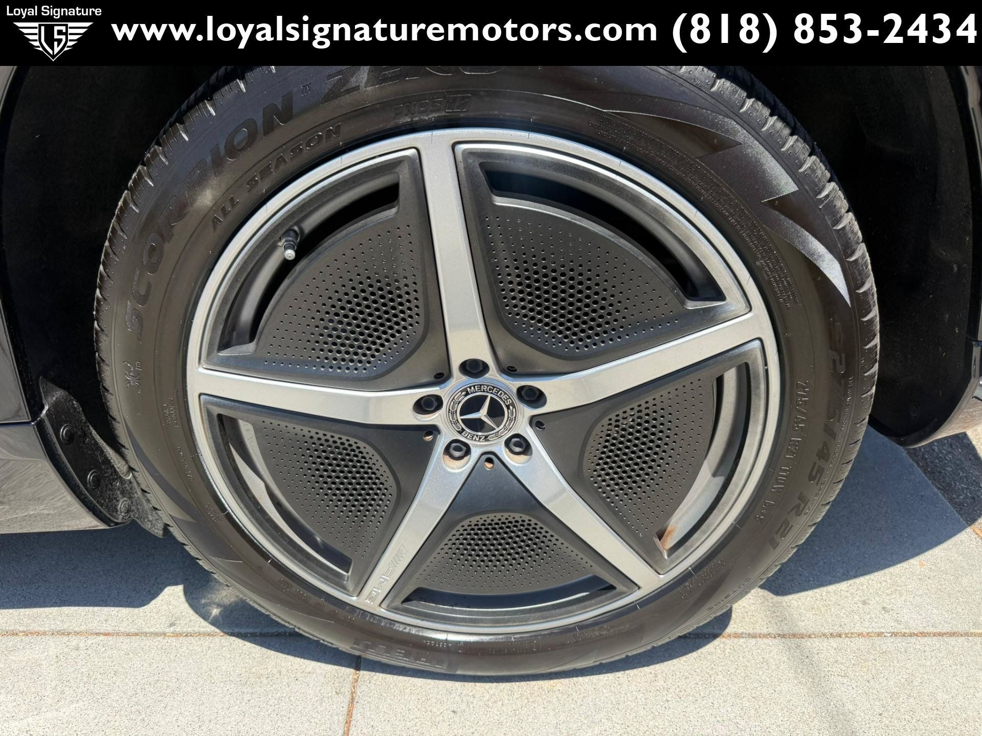 Used 2023 Mercedes-Benz EQS 580 4MATIC SUV image 14