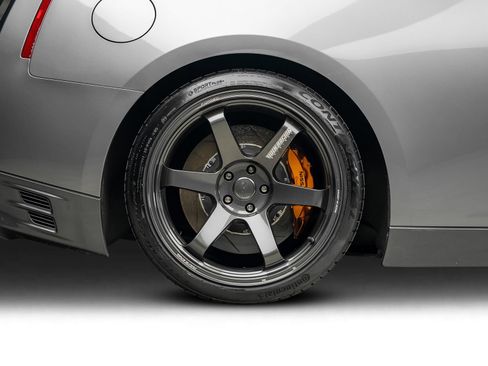 Used 2016 Nissan GT-R Premium AWD/4WD image 30