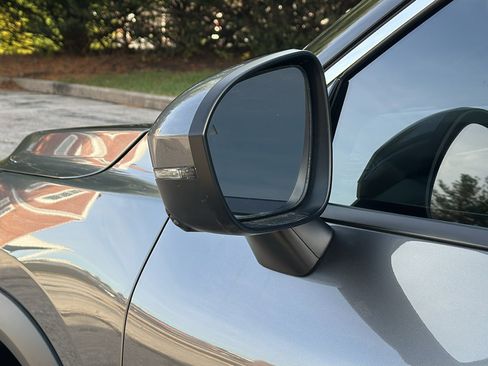 Certified 2023 Nissan Rogue SL w/ SL Premium Package image 10