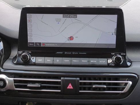 Certified 2023 Kia Seltos SX w/ SX Sunroof Package AWD/4WD image 18