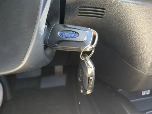 Certified 2019 Ford Ranger XLT w/ Equipment Group 302A Luxury image 25