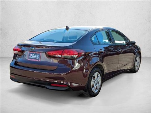Used 2018 Kia Forte LX image 5