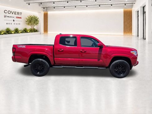 Used 2023 Toyota Tacoma SR AWD/4WD image 13