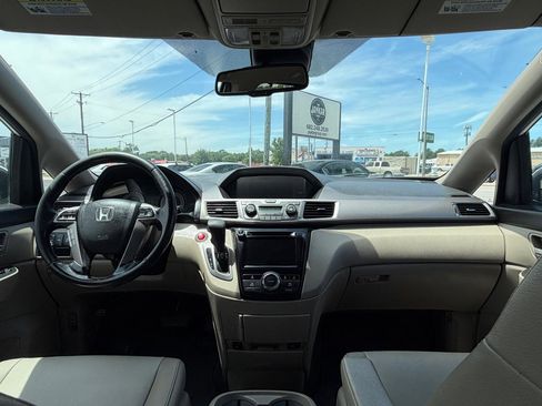 Used 2017 Honda Odyssey EX-L image 23