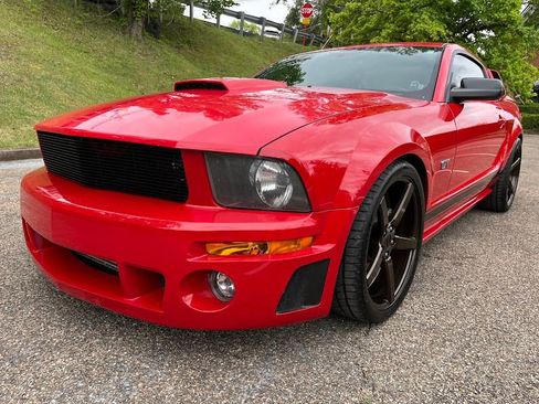Used 2007 Ford Mustang GT Premium RWD image 32