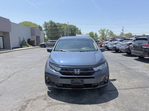 Used 2025 Honda Odyssey EX-L image 3