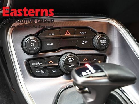 Used 2019 Dodge Challenger SXT AWD/4WD image 19