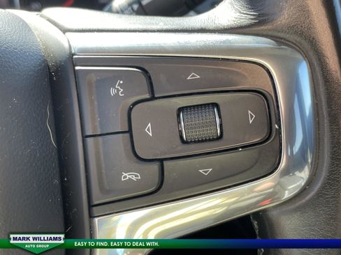 Used 2023 Chevrolet Equinox RS w/ LPO, Floor Liner Package image 17