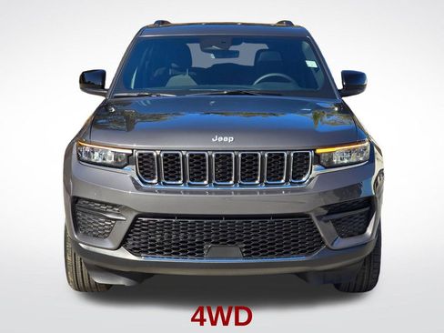 New 2025 Jeep Grand Cherokee Laredo X w/ Luxury Tech Group I image 18