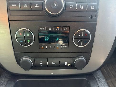 Used 2013 Chevrolet Silverado 1500 LTZ w/ LTZ Plus Package AWD/4WD image 17