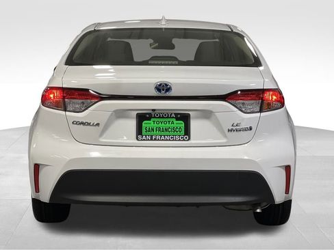 Certified 2023 Toyota Corolla LE image 4