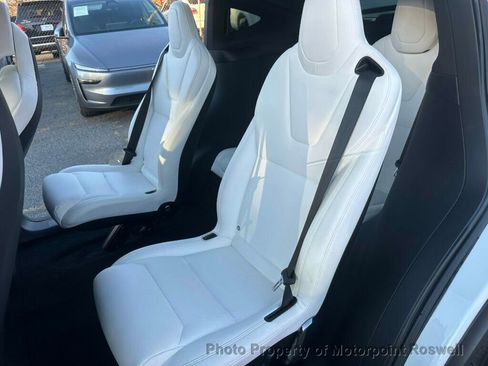 Used 2019 Tesla Model X 100D image 11