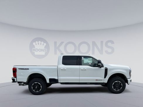 New 2025 Ford F250 Platinum w/ Tremor Off-Road Package image 8