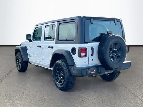 Used 2020 Jeep Wrangler Unlimited Sport AWD/4WD image 5