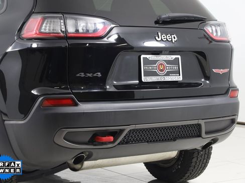 Used 2022 Jeep Cherokee Trailhawk image 21
