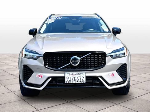 Used 2024 Volvo XC60 T8 Ultimate w/ Protection Package Premier AWD/4WD image 3