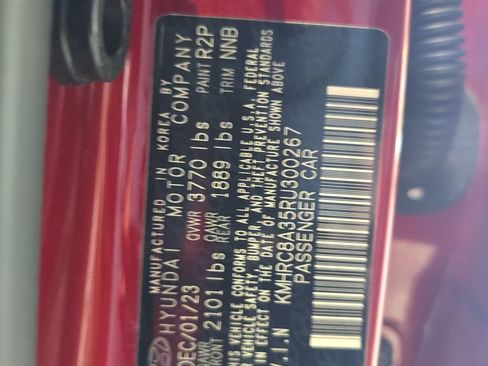 Certified 2024 Hyundai Venue Limited FWD image 30